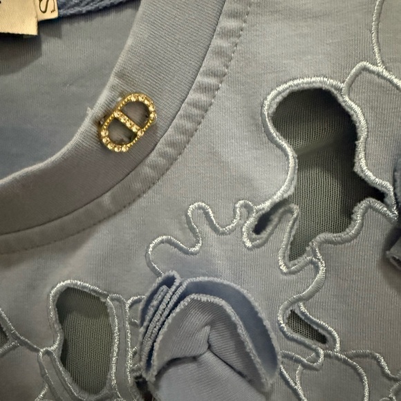 Blue tee - Picture 6 of 8